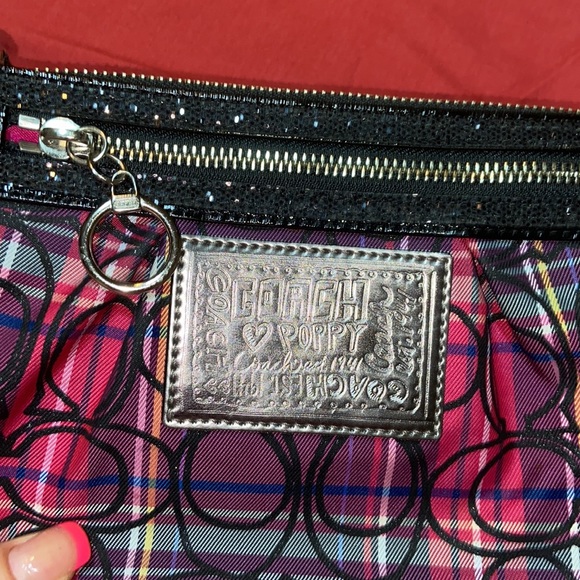 Like new Coach Poppy Tartan signature plaid crossbody bag purse pink plaid bag - Picture 11 of 12